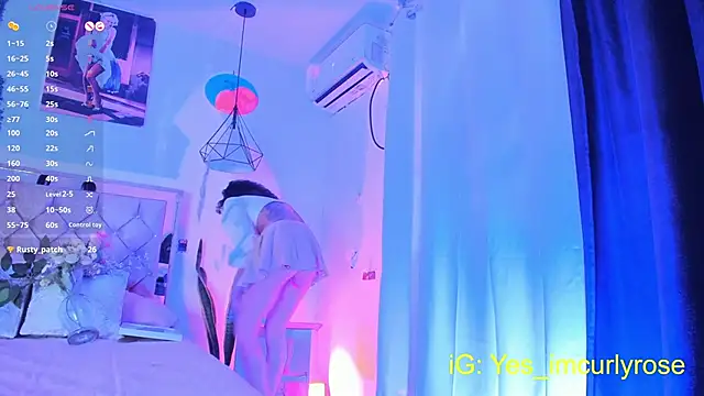 CurlyRose   online show from September 12, 10:39 pm