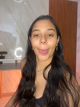 floriamANDjazmin online show from November 18, 7:04 pm