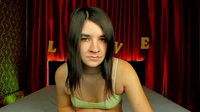  Polly Love  online show from February 24, 8:24 am