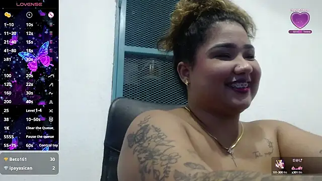 Gabycutee online show from September 27, 10:39 pm