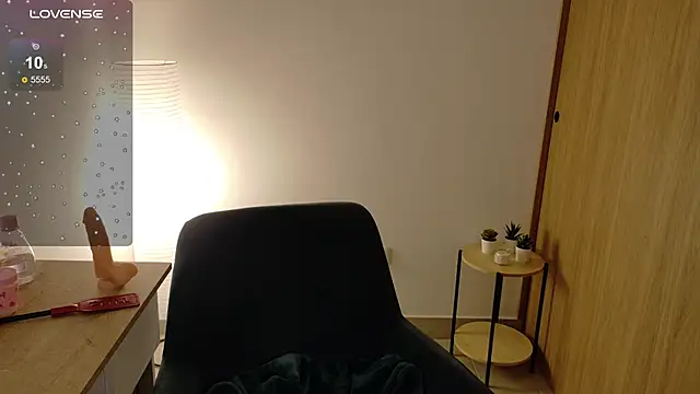 Rachel t  online show from October 6, 10:25 pm