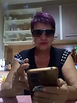 Ely Elenita online show from September 12, 8:12 am