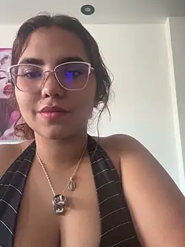 Miapeyton online show from September 9, 9:03 pm