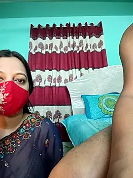 Taniya07 online show from April 5, 5:45 pm