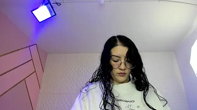 Violetaa diazz online show from October 11, 9:17 pm