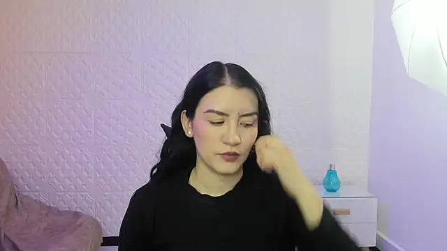 Violetaa diazz online show from September 29, 9:09 pm