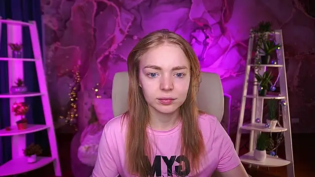 EmilySunshineS online show from February 28, 1:54 pm