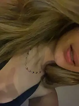 Carolinen online show from April 4, 4:55 am