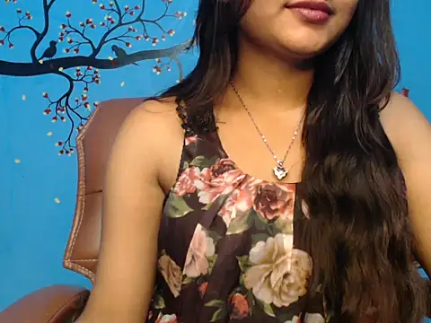 Wish Queen online show from March 18, 4:23 pm