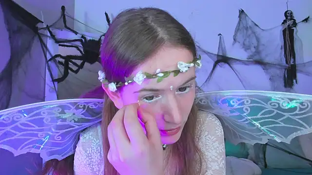 L1ittle kitty  online show from October 31, 6:26 am