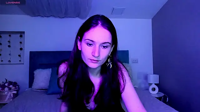 L1ittle kitty  online show from September 19, 5:39 am