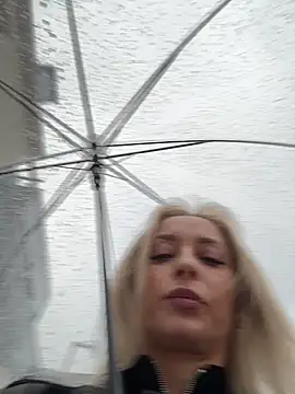 Diamond Bunny  online show from March 24, 2:55 pm