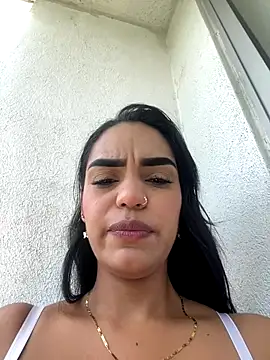 Sara-77 online show from October 8, 4:00 pm