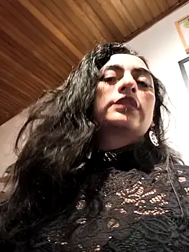 Lila Desiree online show from January 7, 12:03 am