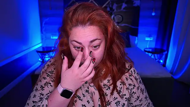 Kittywakee online show from October 3, 8:14 pm