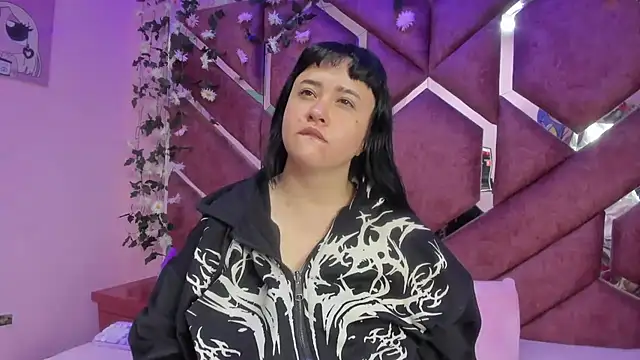 Victoria Rossy online show from February 2, 8:19 pm