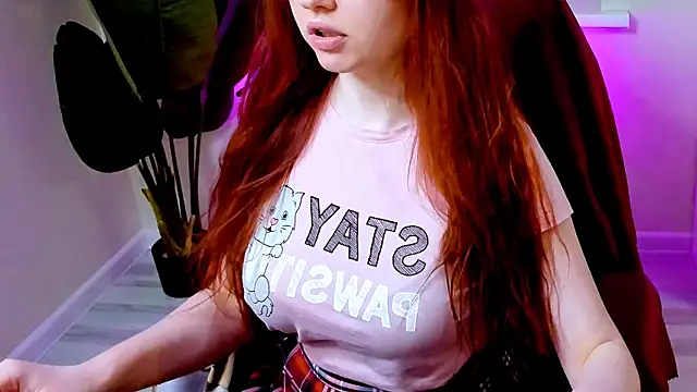 CarolGiggly online show from January 13, 3:12 am