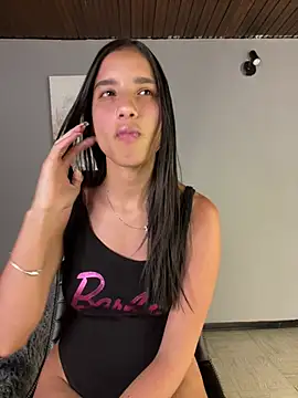 Praga Pink online show from March 20, 5:01 am