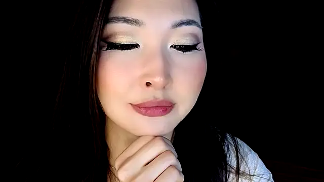 honey yani online show from March 28, 9:46 pm