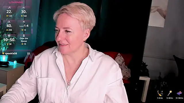 Nika Smit online show from February 6, 9:12 am