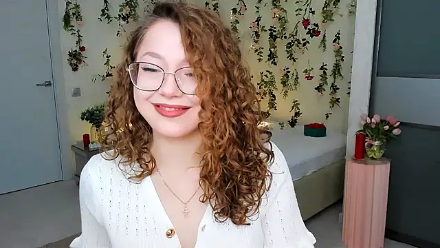 SereneFlame online show from March 22, 10:10 am