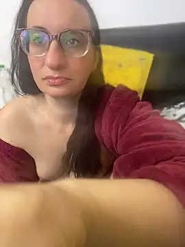 gloria7v05 online show from June 1, 1:18 am