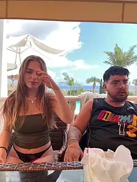 MrAndMrsSavage online show from June 19, 12:19 pm