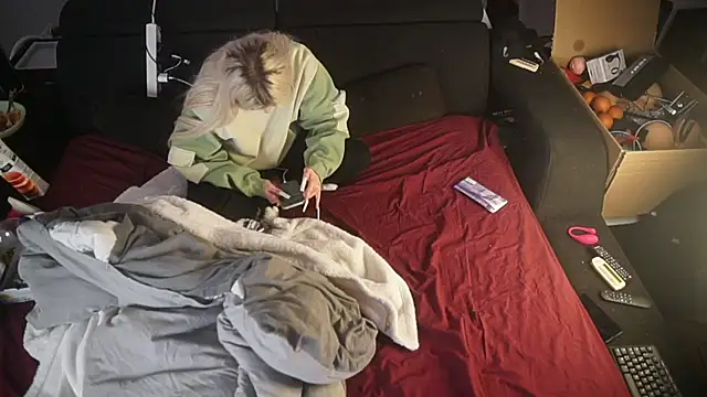 MacTroy online show from November 24, 8:44 pm