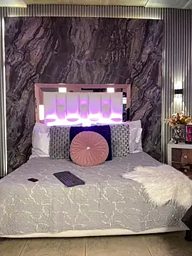 Valery wang online show from September 13, 2:03 pm