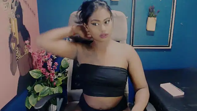 Littleindianmilf online show from September 11, 9:31 am