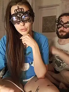 PearMaki online show from June 3, 9:53 pm