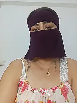 Lalou online show from July 24, 2:37 pm