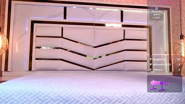 sophie 1 online show from October 14, 3:31 am