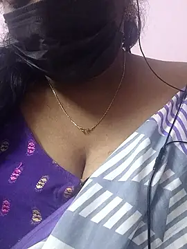 mallu-sumi online show from January 12, 6:13 pm