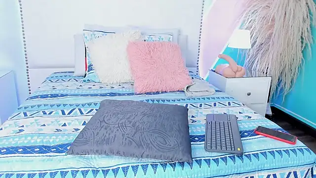 Krystal cambell1 online show from March 26, 8:32 pm