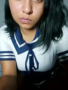 azulzulix online show from January 13, 1:33 am