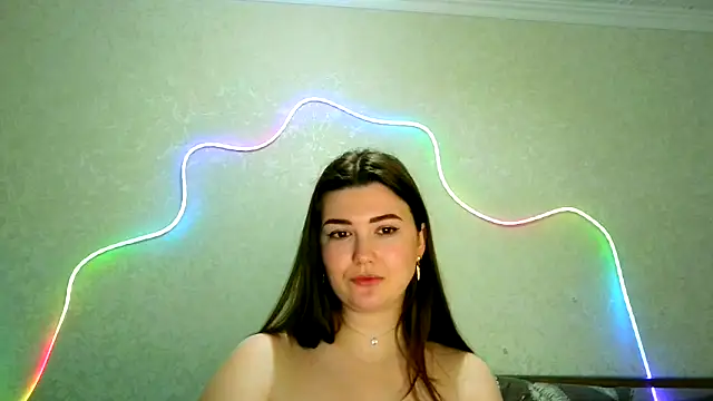 SeductiveTati online show from December 17, 2:27 am