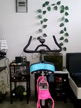 jesicardiente27 online show from November 5, 3:28 pm