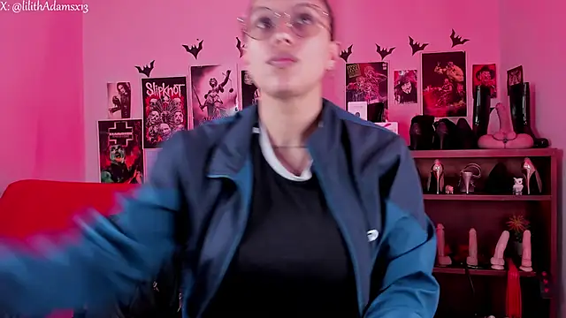 lilith-deveraux online show from February 17, 3:22 pm