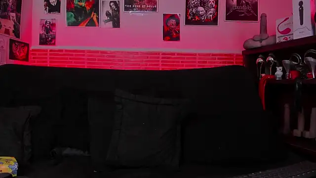 lilith-deveraux online show from September 11, 2:28 pm