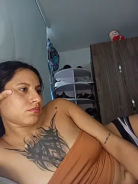 Karii-R online show from June 10, 7:56 pm