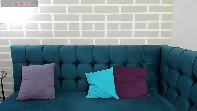 KetrinWhite online show from March 25, 1:22 am