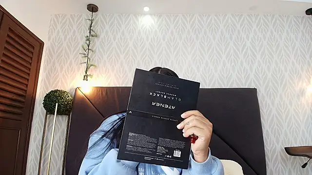 sandy rivas online show from April 12, 12:19 pm