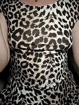 NEW CRYSTAL online show from November 5, 7:46 am