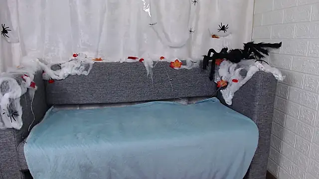 bellaa love  online show from October 27, 12:39 am