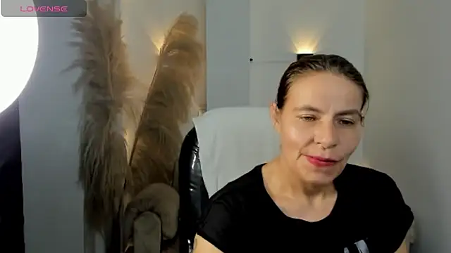 Milf karlye online show from April 15, 2:34 am