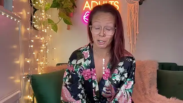 MelodyRoseUk online show from November 5, 3:50 pm