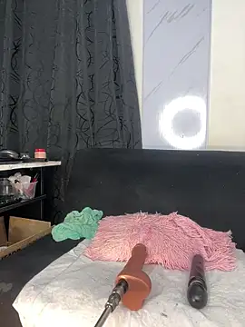 chiquimaturesexy online show from February 15, 5:34 pm