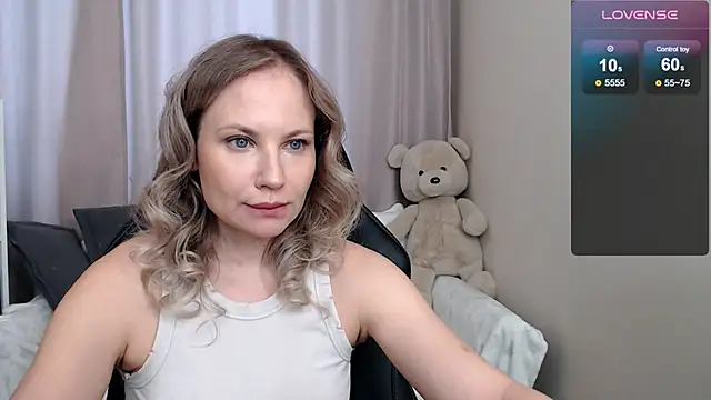 Sunny bunny6 online show from March 5, 4:19 am