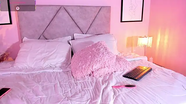 Emilyh  online show from February 5, 11:57 am